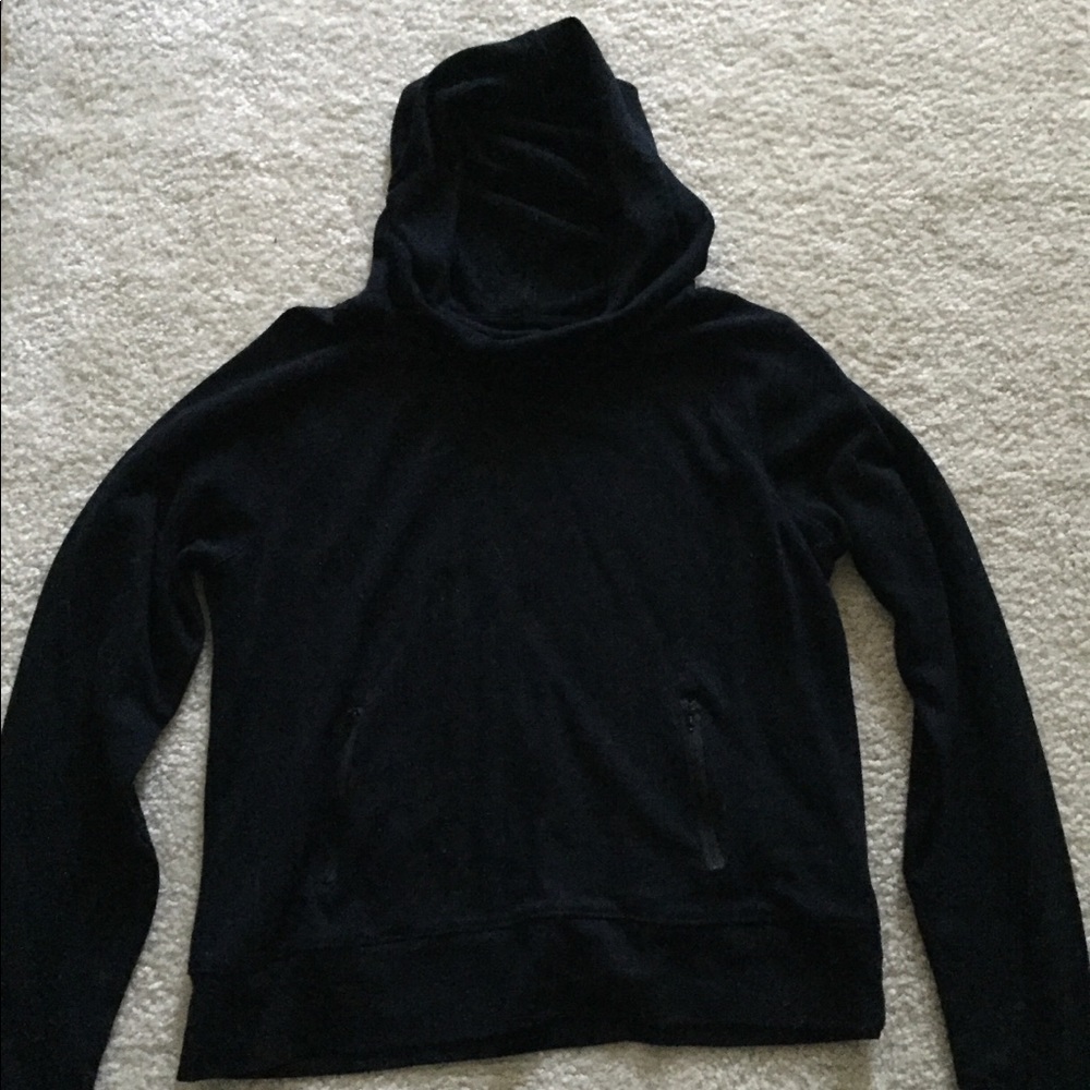 Black Sweatshirt w/ Ruffled Neck
